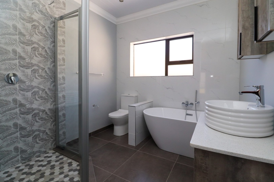 3 Bedroom Property for Sale in Doringkruin North West